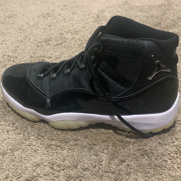 Air Jordan 11 Retro Jubilee edition - Picture 3 of 7
